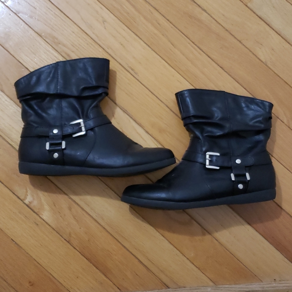 Black ankle booties